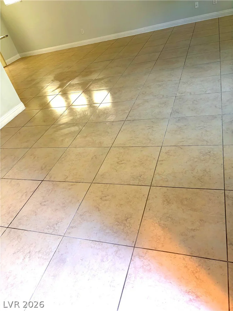 9650 Volk, Las Vegas, NV 89178