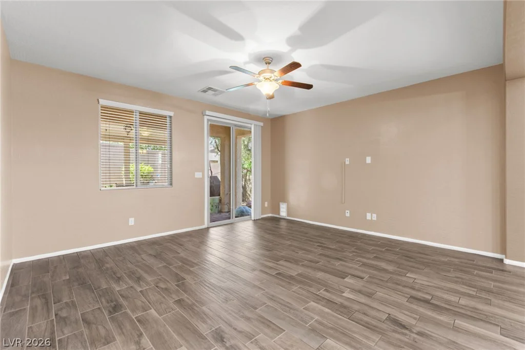 6245 Hambledon Hill, Las Vegas, NV 89113