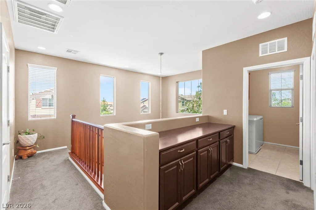6245 Hambledon Hill, Las Vegas, NV 89113