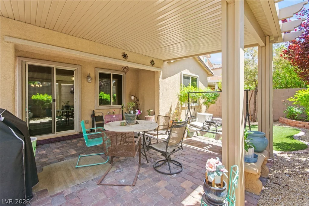 6245 Hambledon Hill, Las Vegas, NV 89113