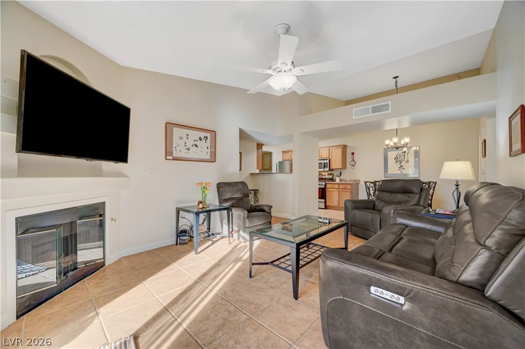 7885 Flamingo, Las Vegas, NV 89147