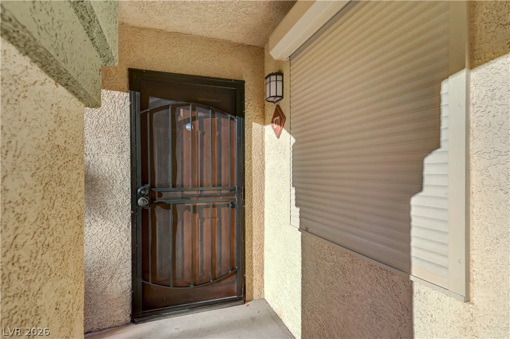 7885 Flamingo, Las Vegas, NV 89147