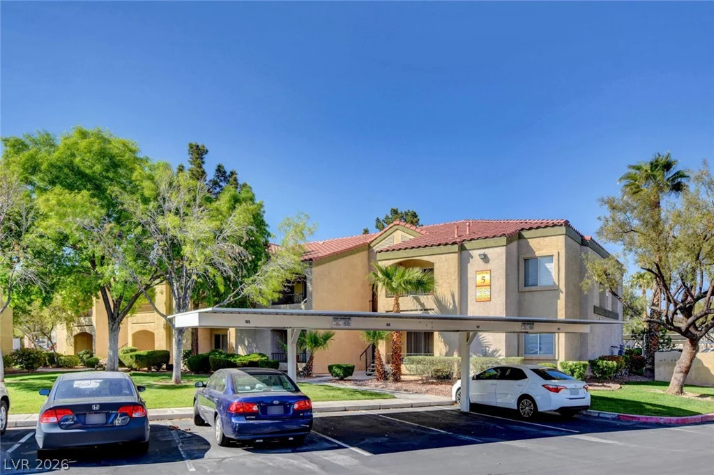 7885 Flamingo, Las Vegas, NV 89147