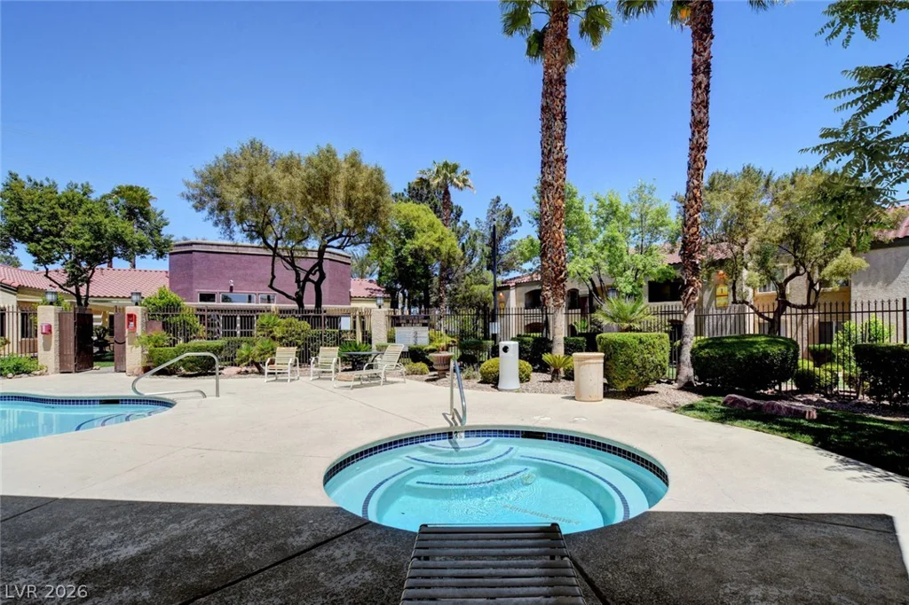 7885 Flamingo, Las Vegas, NV 89147
