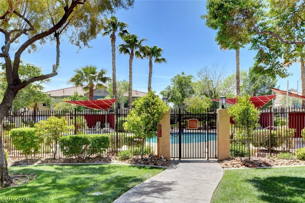 7885 Flamingo, Las Vegas, NV 89147