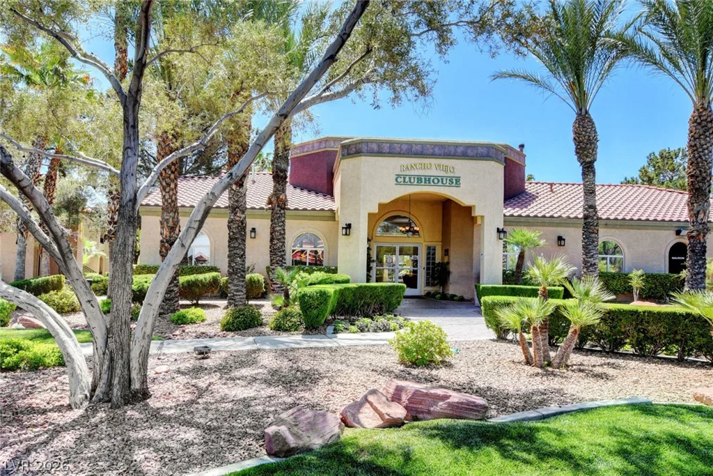 7885 Flamingo, Las Vegas, NV 89147