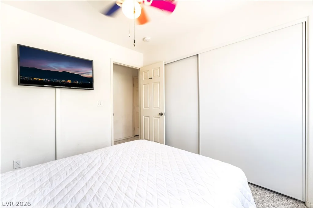 7885 Geyser Hill, Las Vegas, NV 89147