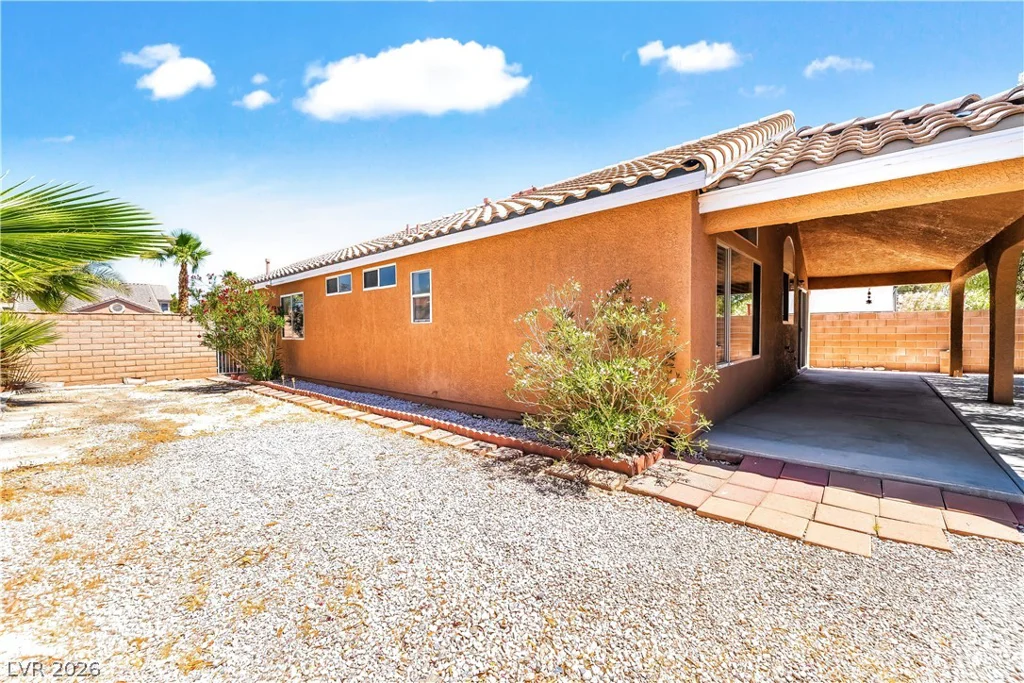 7885 Geyser Hill, Las Vegas, NV 89147