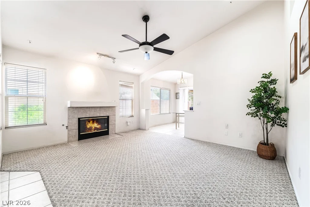 7885 Geyser Hill, Las Vegas, NV 89147