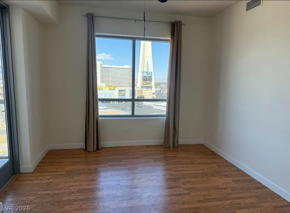 200 Sahara, Las Vegas, NV 89102