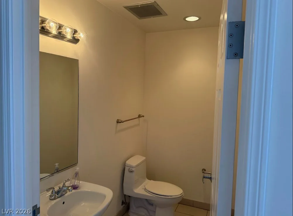 200 Sahara, Las Vegas, NV 89102