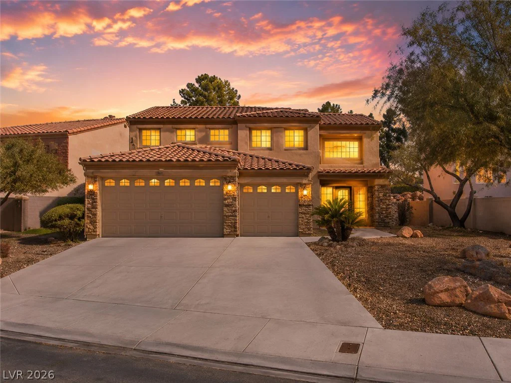 8404 Bay Crest, Las Vegas, NV 89128