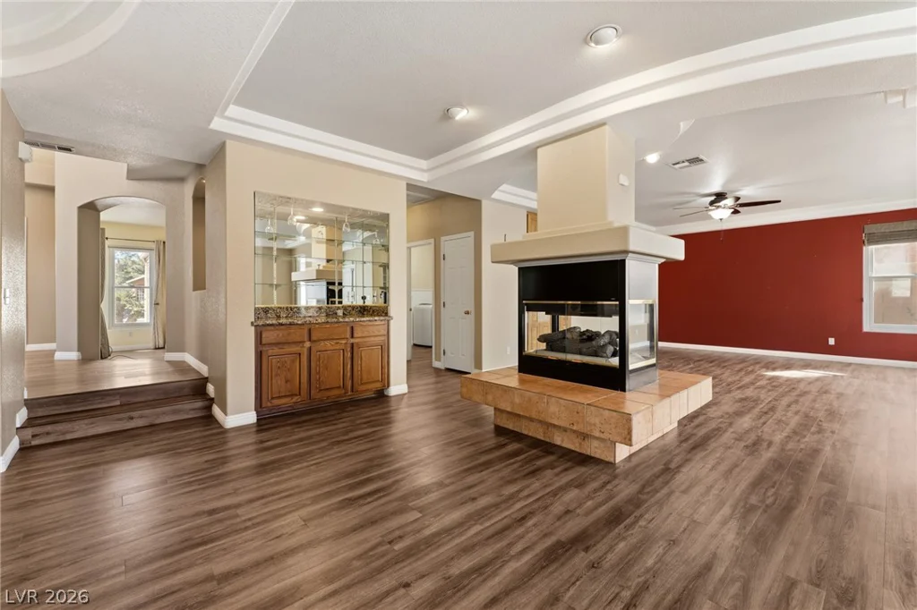 8404 Bay Crest, Las Vegas, NV 89128
