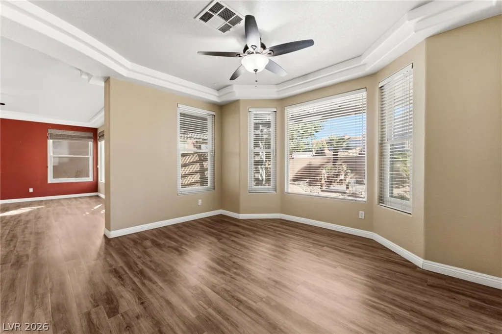 8404 Bay Crest, Las Vegas, NV 89128