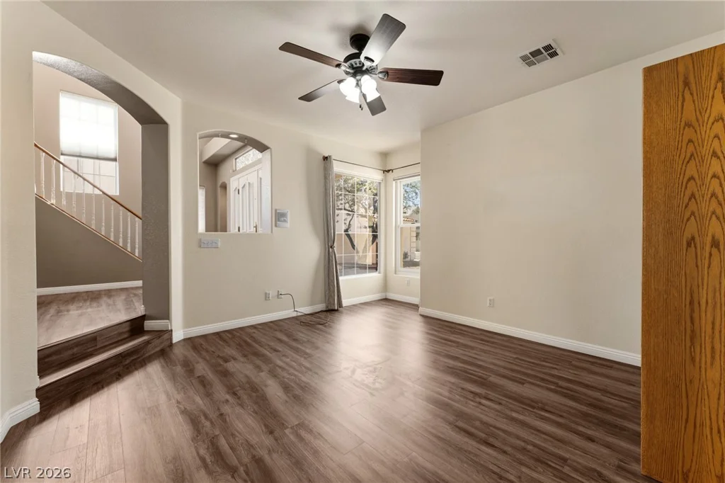 8404 Bay Crest, Las Vegas, NV 89128
