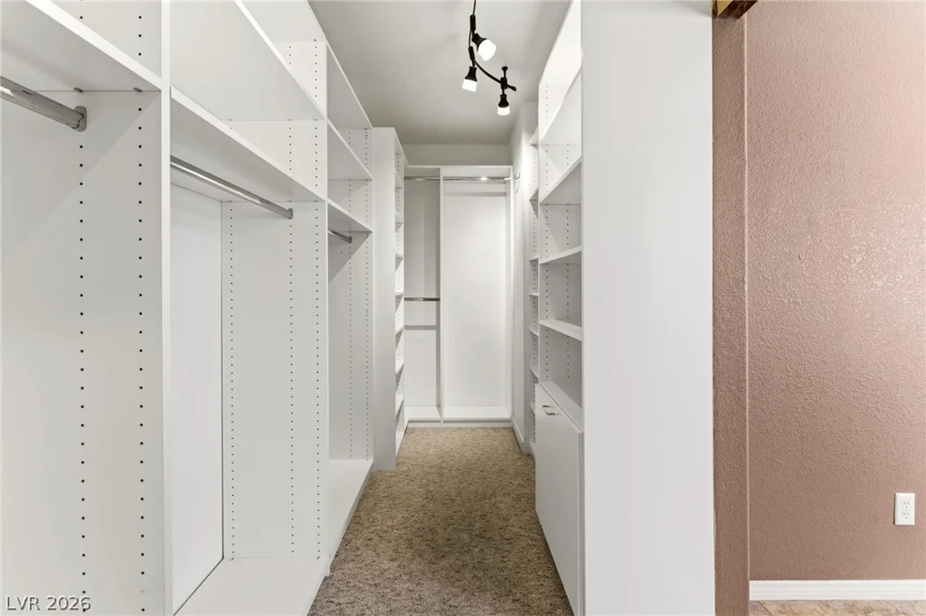 8404 Bay Crest, Las Vegas, NV 89128