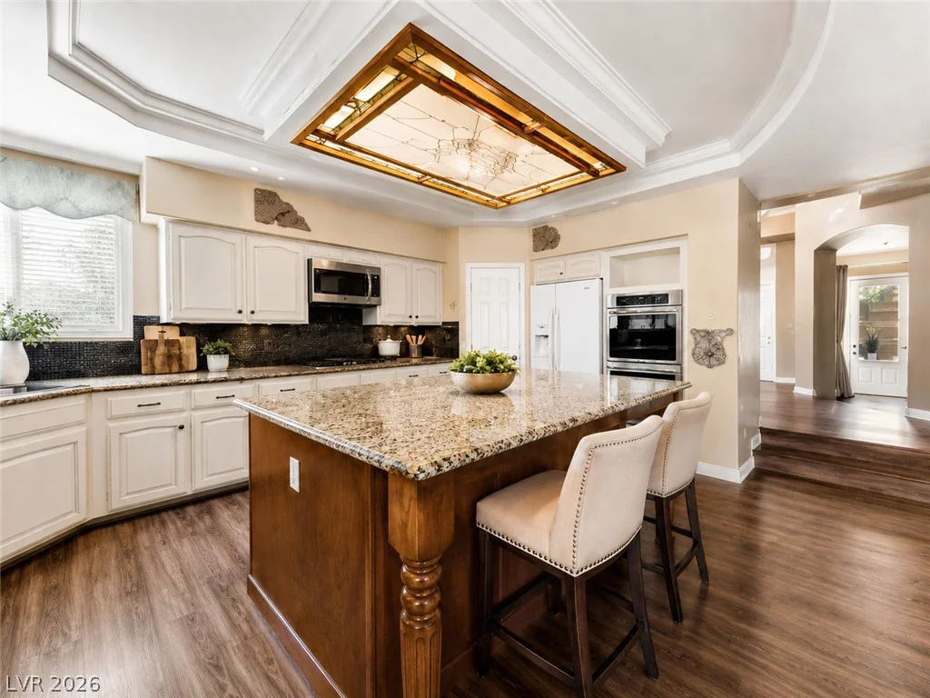 8404 Bay Crest, Las Vegas, NV 89128