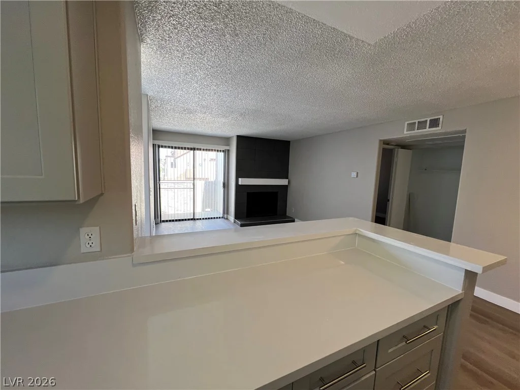 2981 Juniper Hills, Las Vegas, NV 89142