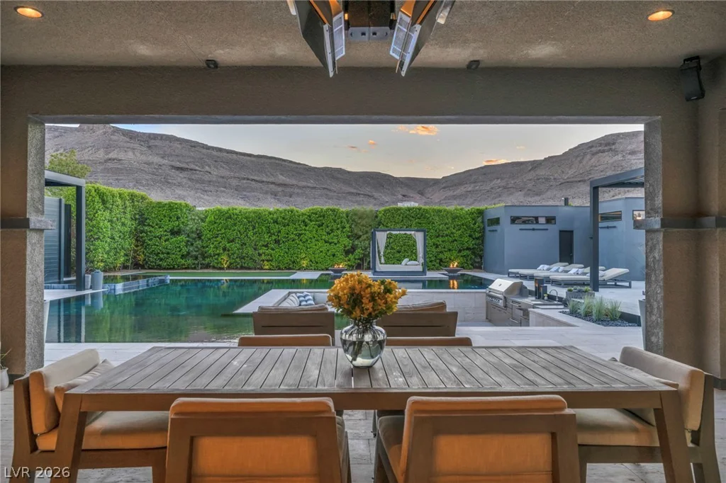 6937 Rainstone, Las Vegas, NV 89148