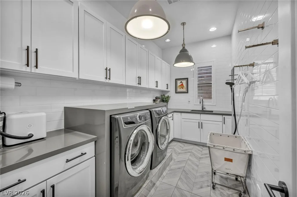 6937 Rainstone, Las Vegas, NV 89148