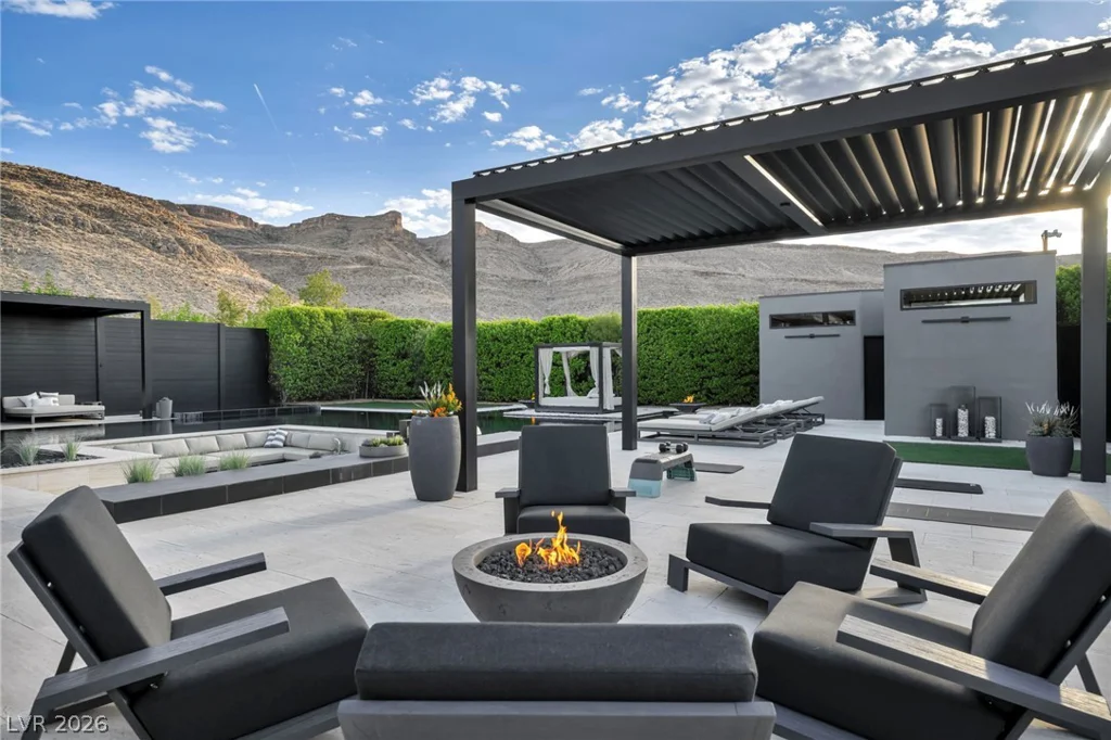 6937 Rainstone, Las Vegas, NV 89148