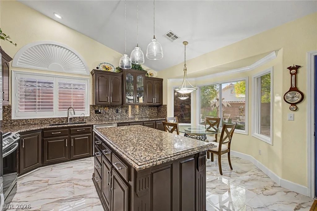 1150 Sierra Laurel, Henderson, NV 89014