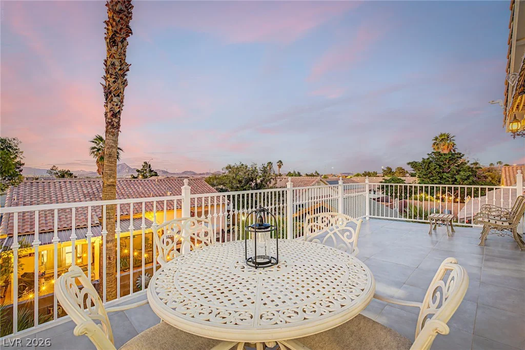 1150 Sierra Laurel, Henderson, NV 89014