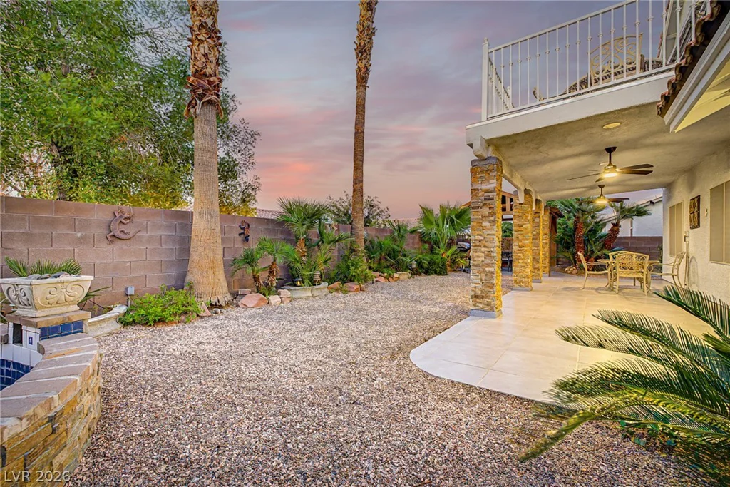 1150 Sierra Laurel, Henderson, NV 89014