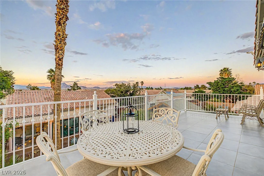 1150 Sierra Laurel, Henderson, NV 89014