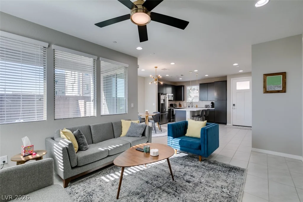642 Solar Citrine, Las Vegas, NV 89138