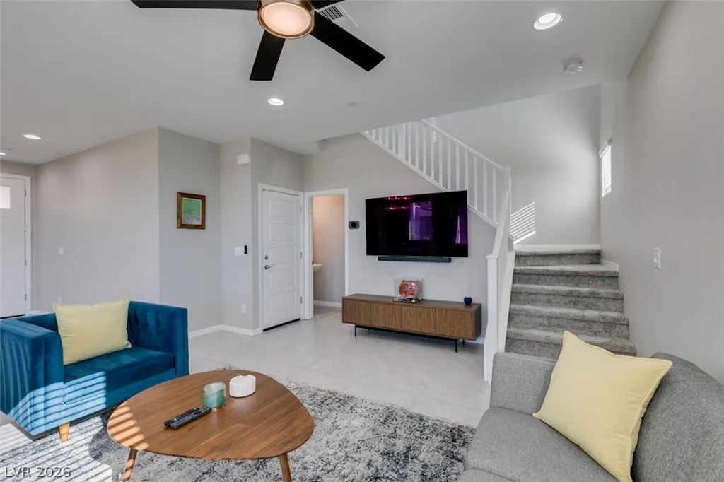 642 Solar Citrine, Las Vegas, NV 89138