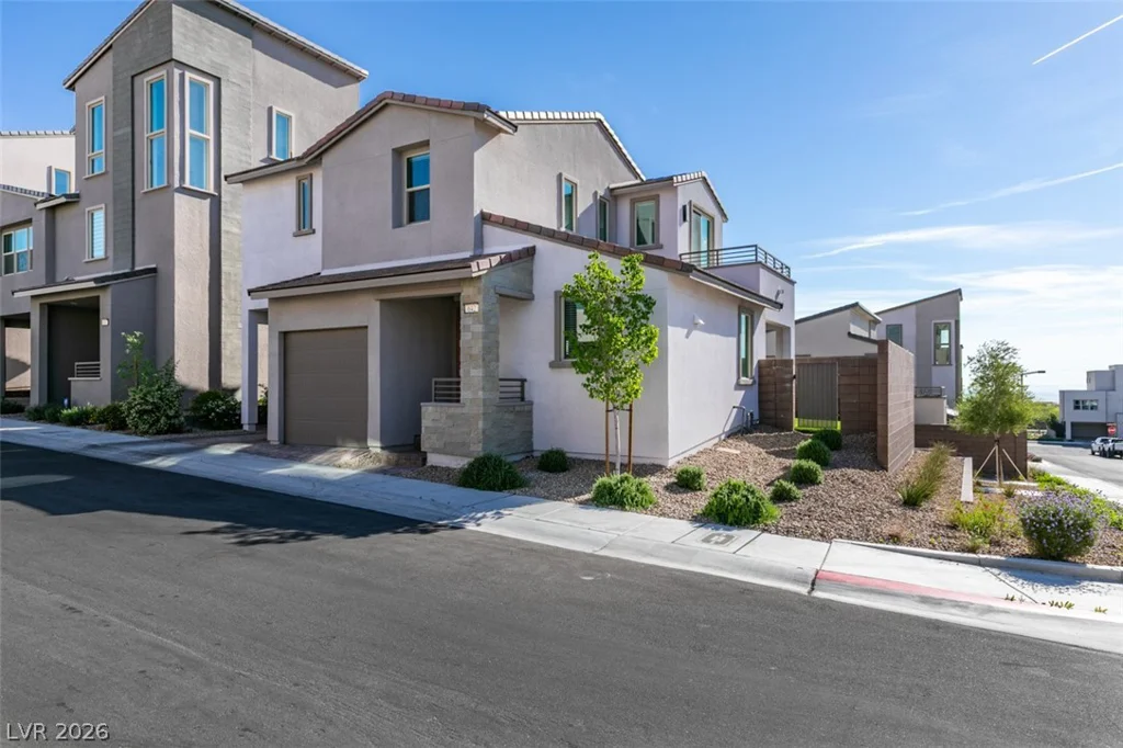 642 Solar Citrine, Las Vegas, NV 89138