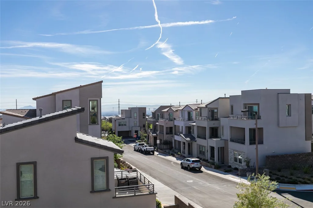 642 Solar Citrine, Las Vegas, NV 89138