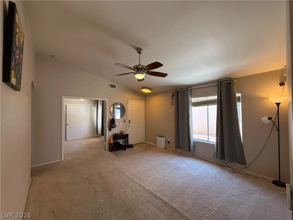 7912 Seabourn, Las Vegas, NV 89129