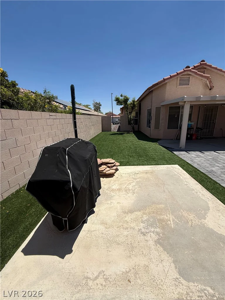 7912 Seabourn, Las Vegas, NV 89129
