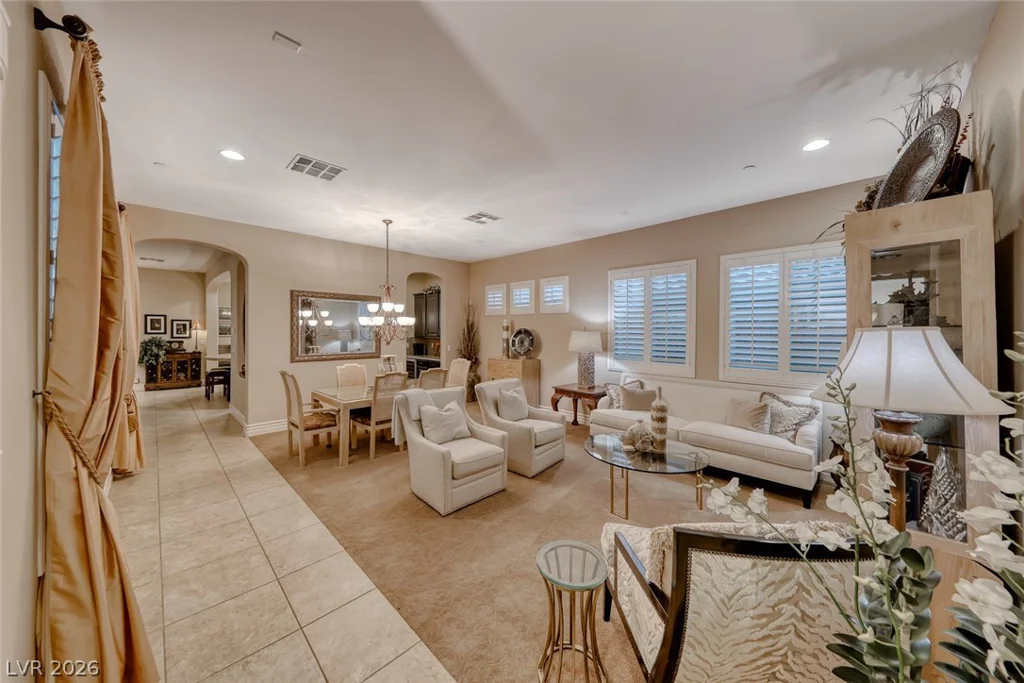 41 Moltrasio, Henderson, NV 89011