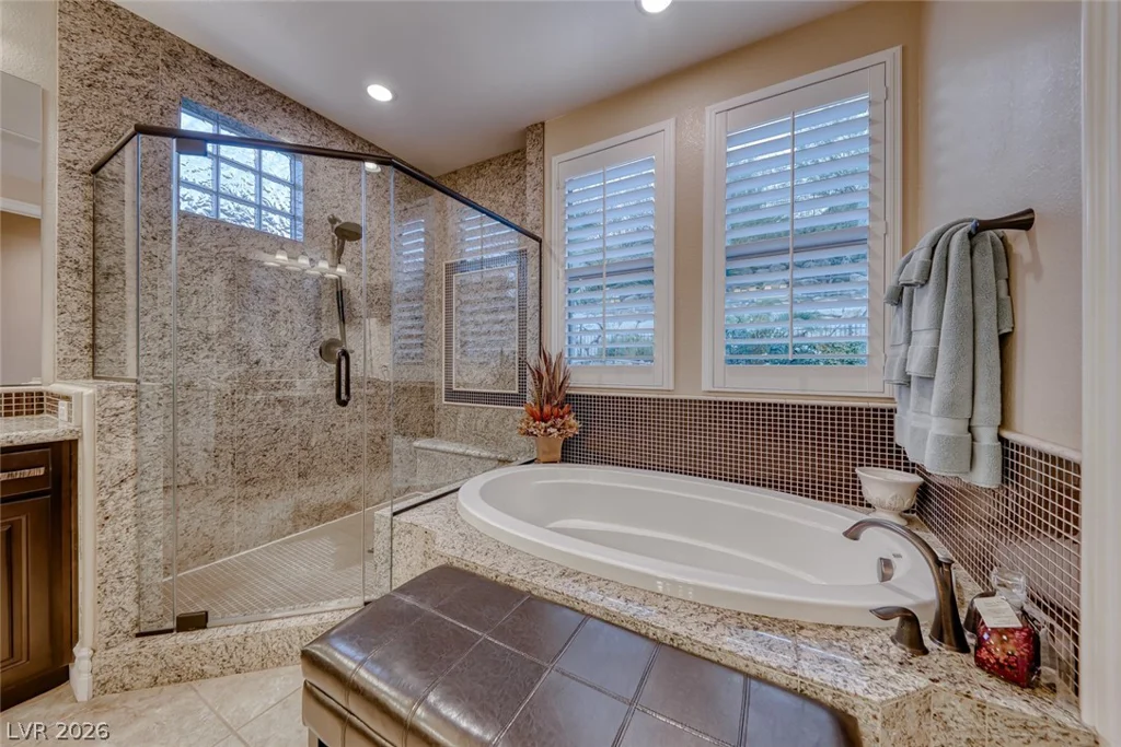 41 Moltrasio, Henderson, NV 89011