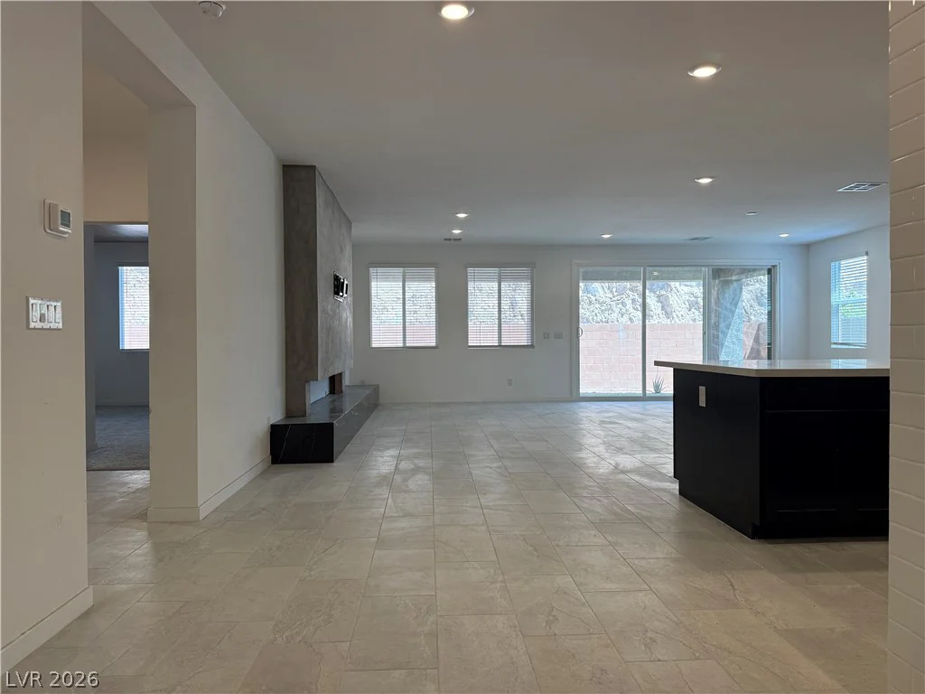 9956 Joshua Foothills, Las Vegas, NV 89178