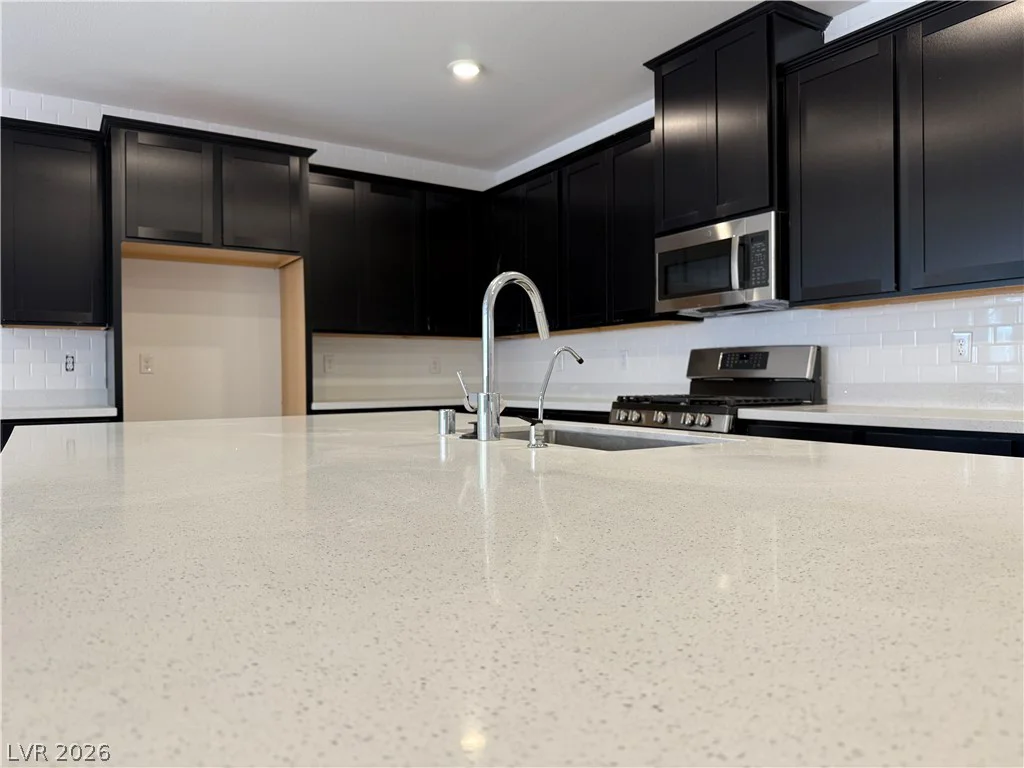 9956 Joshua Foothills, Las Vegas, NV 89178