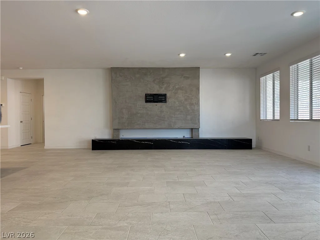 9956 Joshua Foothills, Las Vegas, NV 89178