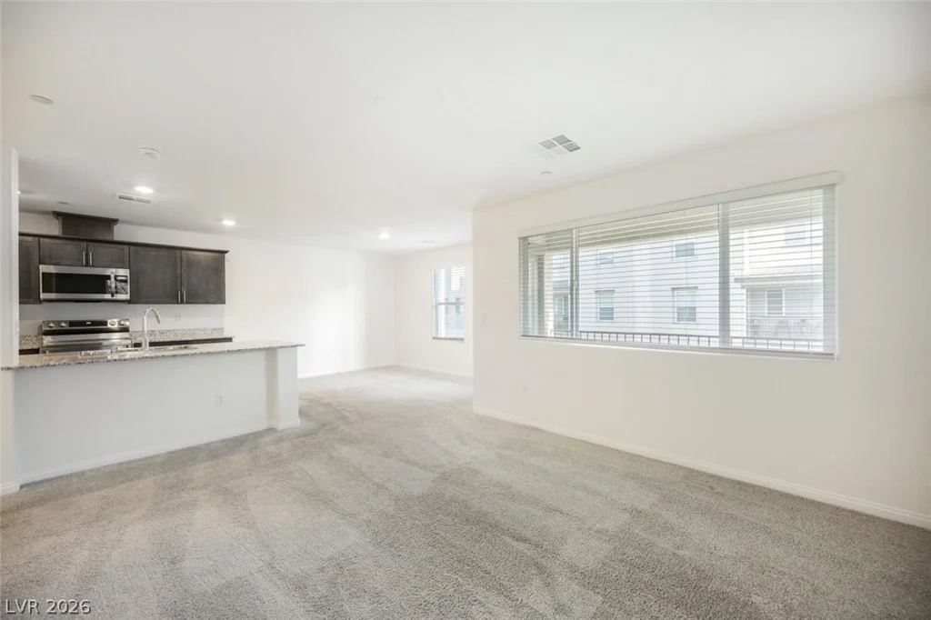 2657 Champagne Gold, North Las Vegas, NV 89086