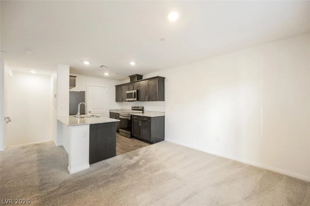 2657 Champagne Gold, North Las Vegas, NV 89086