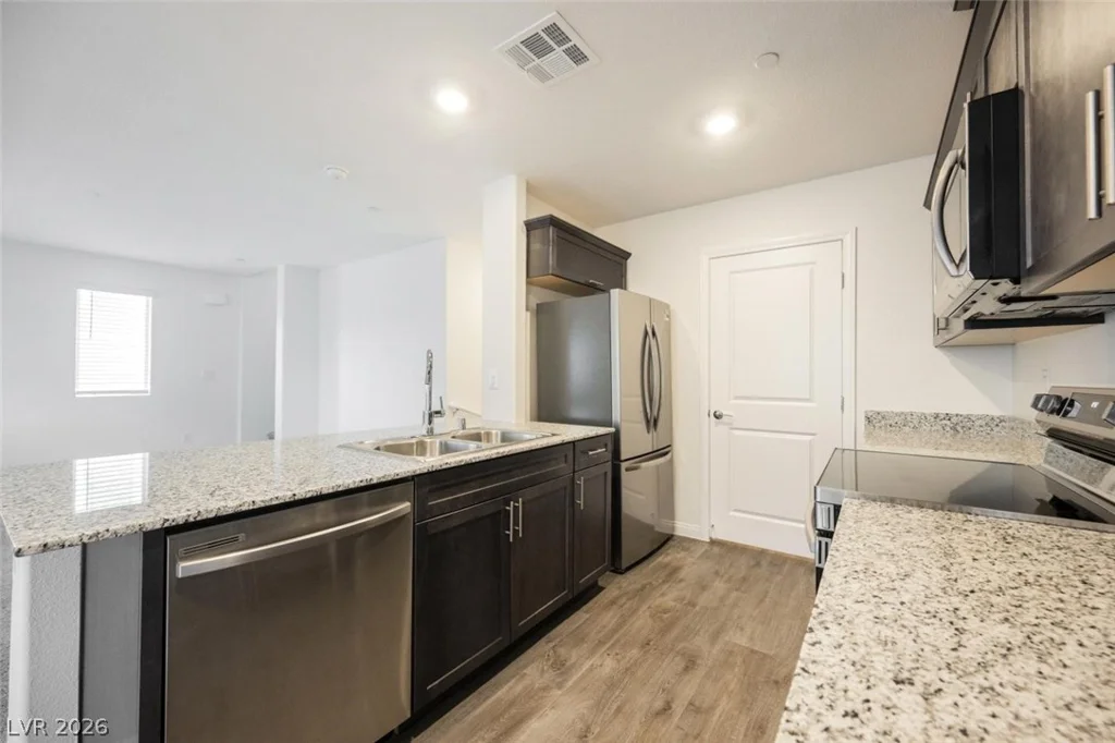 2657 Champagne Gold, North Las Vegas, NV 89086