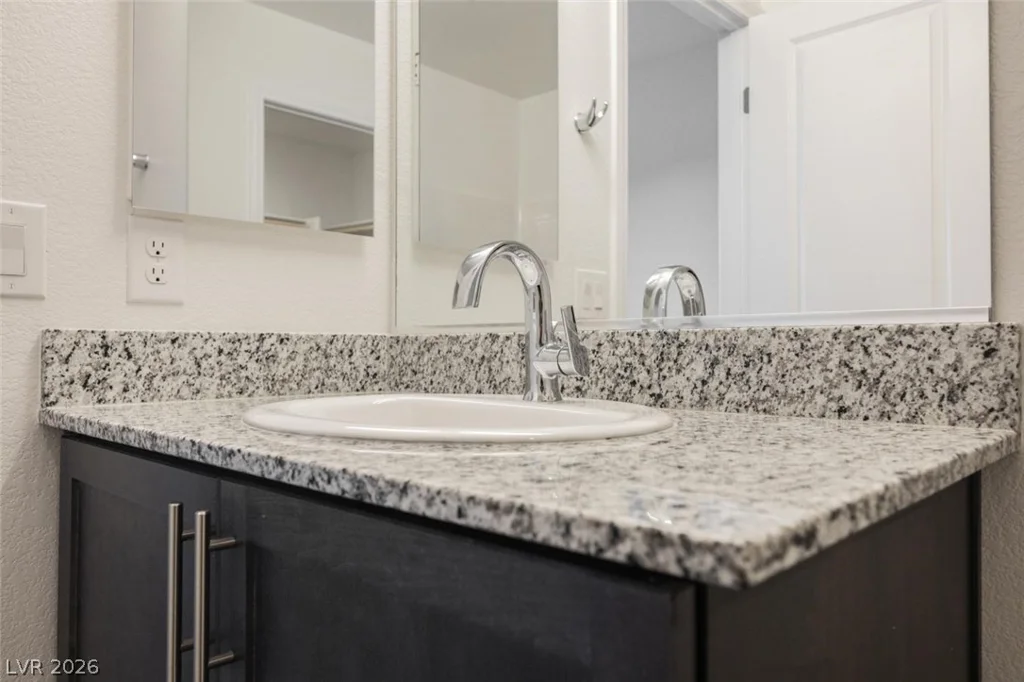 2657 Champagne Gold, North Las Vegas, NV 89086