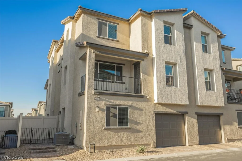 2657 Champagne Gold, North Las Vegas, NV 89086