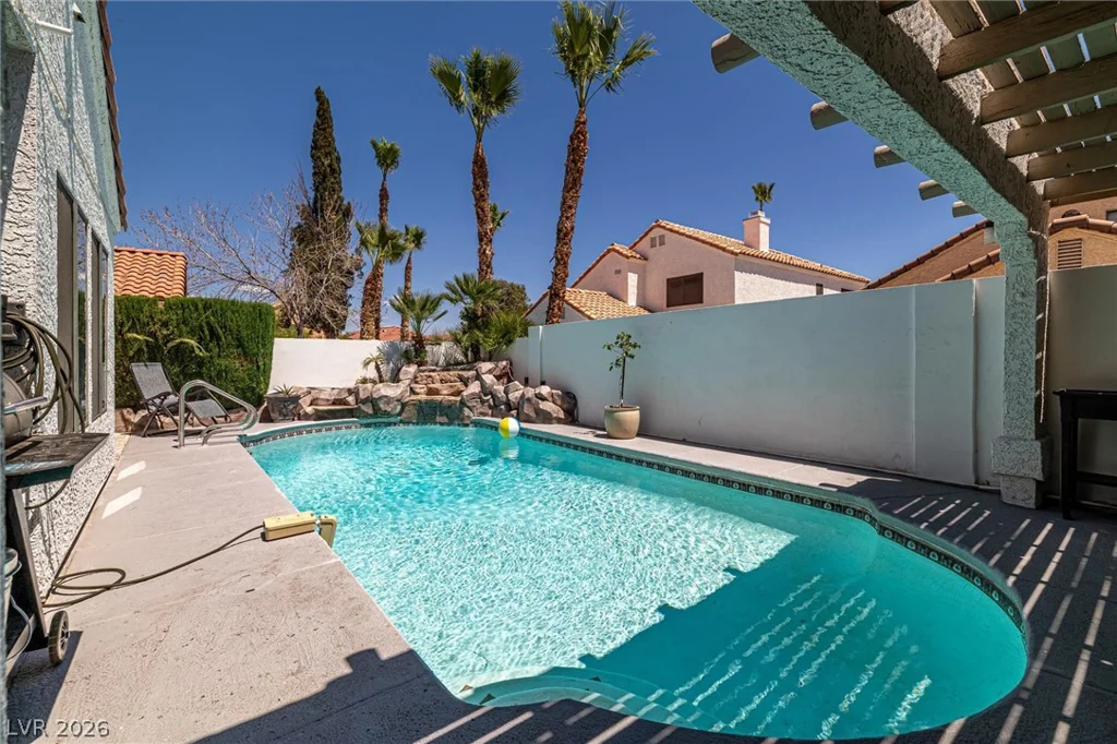 144 Coventry, Henderson, NV 89074