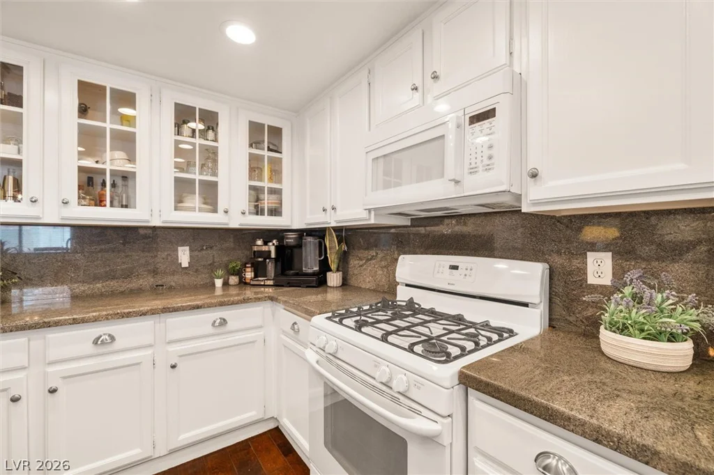 144 Coventry, Henderson, NV 89074