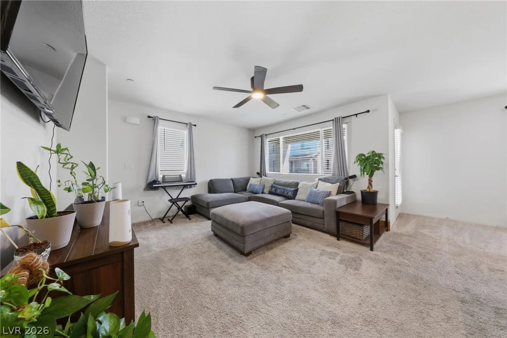 6941 Skyline Blue, North Las Vegas, NV 89086