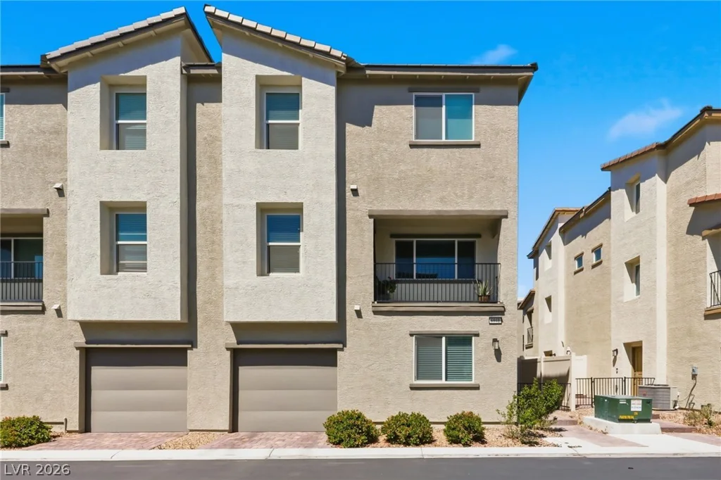 6941 Skyline Blue, North Las Vegas, NV 89086