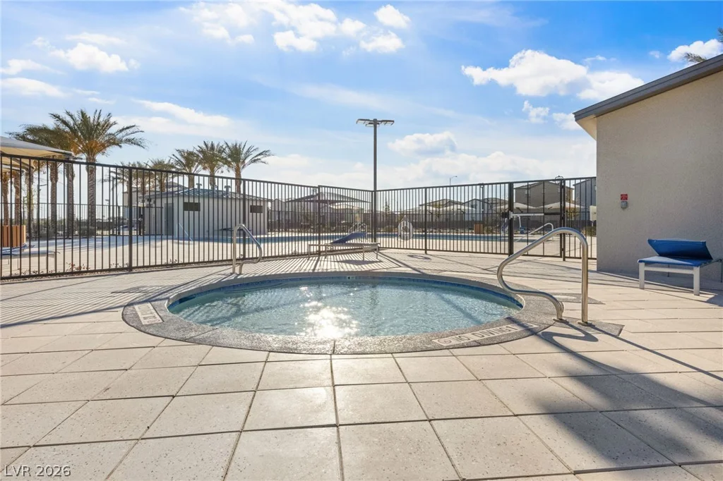 6941 Skyline Blue, North Las Vegas, NV 89086
